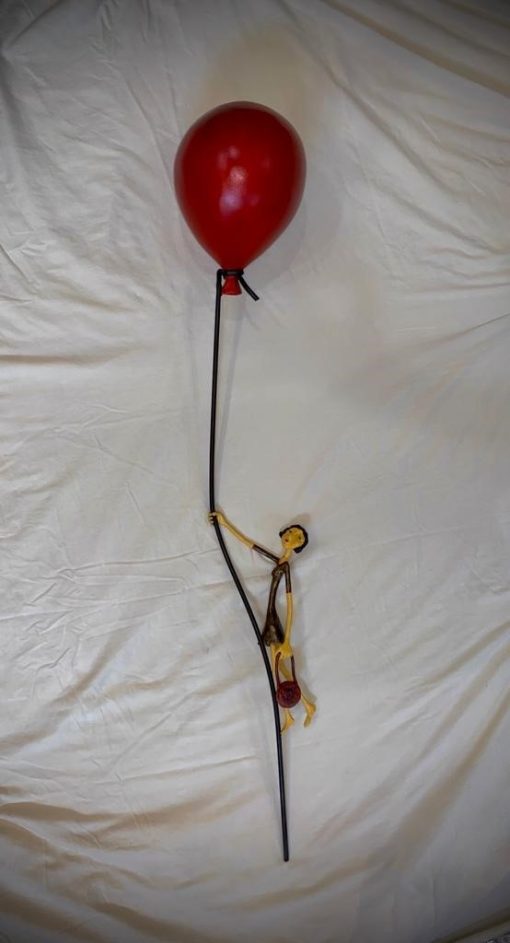 Red Balloon with 1 figure 1/1 - Image 2