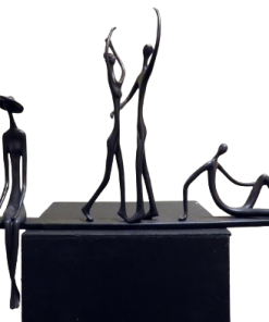 Dancing Couple with Friends and Family, 1/1